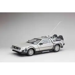 Model samochodu Powrót do przyszłości 1/18 - Time Machine