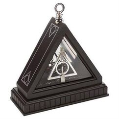 Replika Harry Potter 1/1 Naszyjnik Xenophilius Lovegood´s