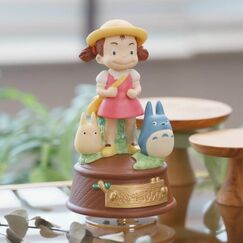 Figurka My Neighbor Totoro - Mei and her Totoros (musical box)