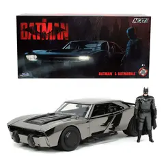 Model samochodu The Batman 1:24 - Batmobile (z figurką Batman) San Diego Comic-Con Variant