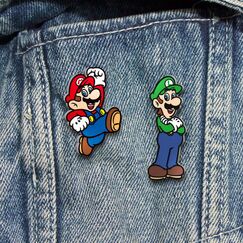 Zestaw 2 przypinek Super Mario