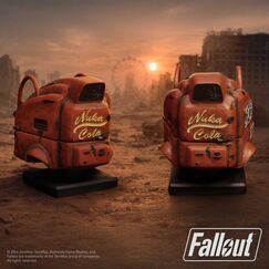 Mini replika Fallout - Hełm Nukatron 11 cm