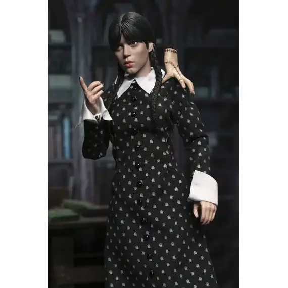 Figurka Wednesday - Wednesday (Classic Dress)- Zdjęcie 11
