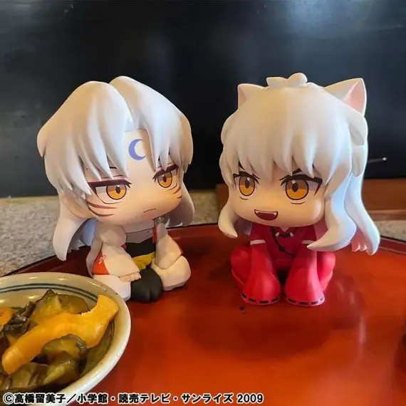 Zestaw 2 mini figurek InuYasha Look Up - Inuyasha & Sesshomaru (z bonusem)- Zdjęcie 3