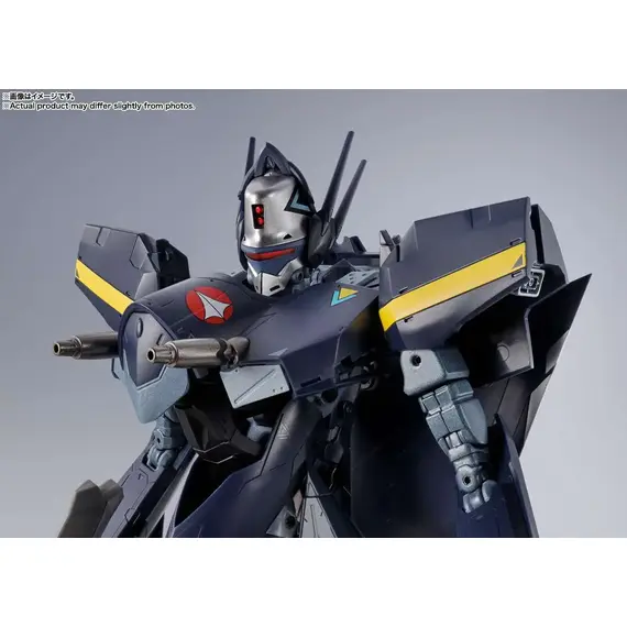 Figurka Macross 7 DX Chogokin - VF-17S Nightmare Stealth Valkyrie (Gamlin Kizaki's)- Zdjęcie 4