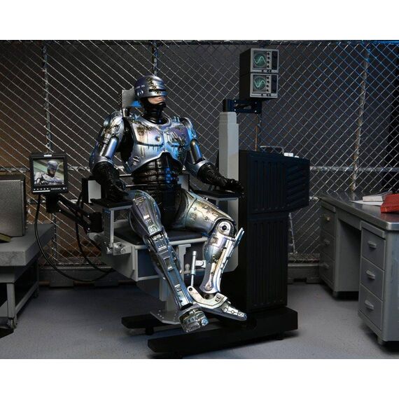 Figurka RoboCop Ultimate - Battle Damaged RoboCop with Chair- Zdjęcie 2