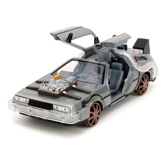 Model samochodu Powrót do przyszłości 3 1/24 - DeLorean Time Machine- Zdjęcie 6