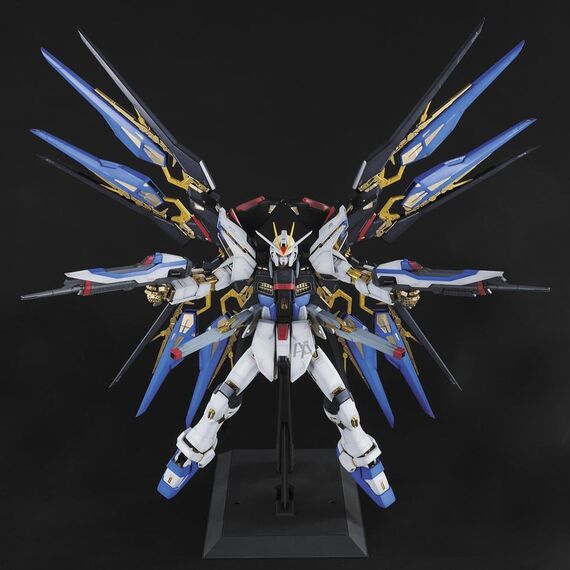Model figurki GUNDAM PG 1/60 - ZGMF-X20A Strike Freedom Gundam- Zdjęcie 6