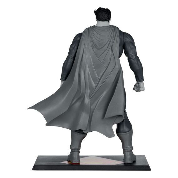 Figurka DC Multiverse (The Dark Knight Returns) Limited Edition - Superman (Black & White Accent Edition) (Gold Label)- Zdjęcie 6