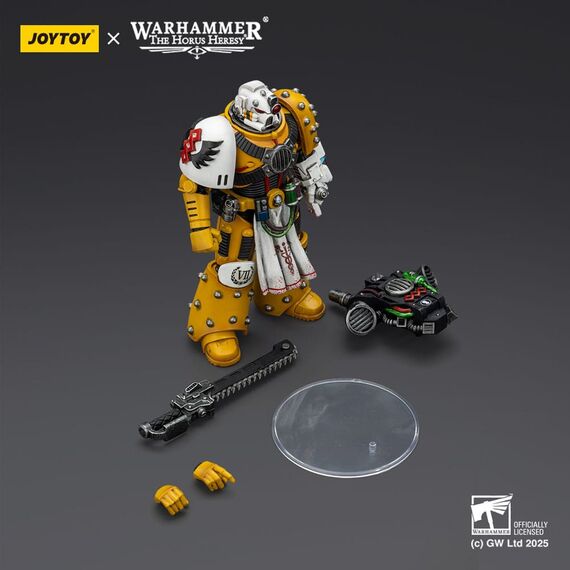 Figurka Warhammer Herezja Horusa 1/18 - Imperial Fists Legion Apothecary- Zdjęcie 10