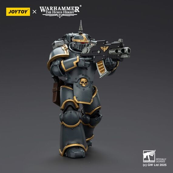 Figurka Warhammer Herezja Horusa 1/18 - Space Wolves MK III Tactical Legionary- Zdjęcie 6