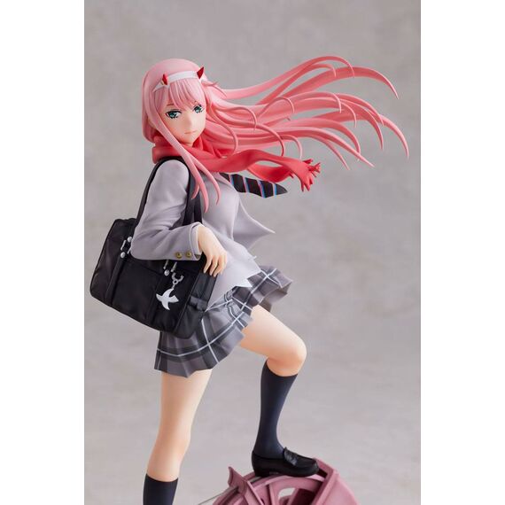 Figurka Darling in the Franxx 1/7 Zero Two: School Uniform Version- Zdjęcie 3