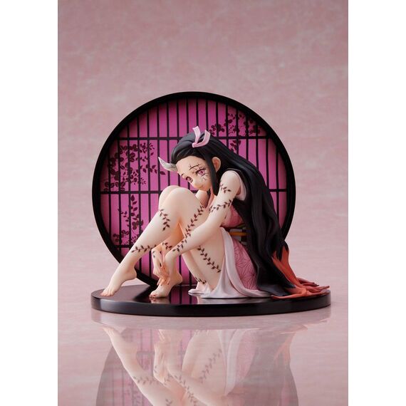Figurka Demon Slayer: Kimetsu no Yaiba 1/8 Entertainment District Arc Nezuko Kamado (Demon Form Advancing Version)
