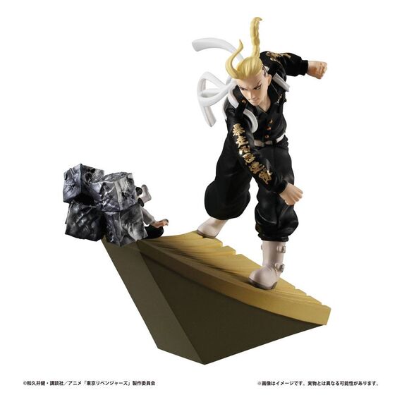 Zestaw czterech figurek Tokyo Revengers Petitrama Series - Toman Heroic Scenes- Zdjęcie 5