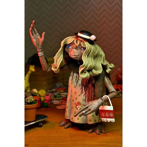 Figurka E.T. the Extra-Terrestrial Ultimate - Dress-Up E.T- Zdjęcie 3