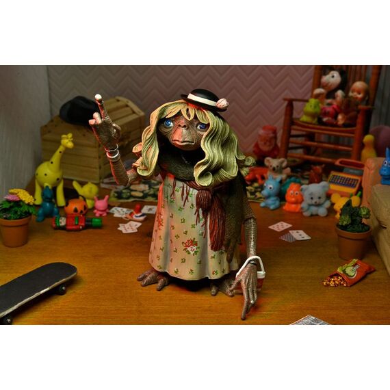 Figurka E.T. the Extra-Terrestrial Ultimate - Dress-Up E.T- Zdjęcie 4