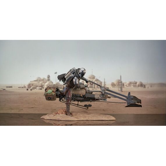 Figurka Star Wars: The Mandalorian Premier Collection 1/7 - Din Djarin on Speeder Bike (Wydanie Limitowane)- Zdjęcie 4