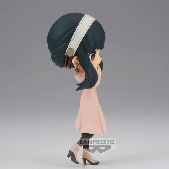 Figurka Spy x Family Q Posket - Yor Forger (Going Out Ver.)- Zdjęcie 2