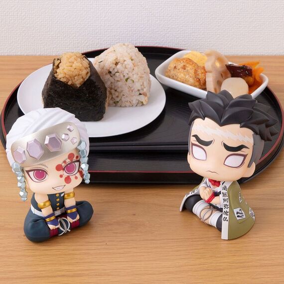 Zestaw 2 figurek Demon Slayer Kimetsu no Yaiba Look Up - Tengen Uzui i Gyomei Himejima (LTD Ver.)- Zdjęcie 2