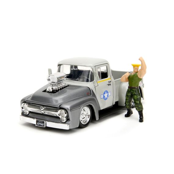 Model samochodu Street Fighter 1/24 - 1956 Ford F-100 (wraz z figurką Guile)