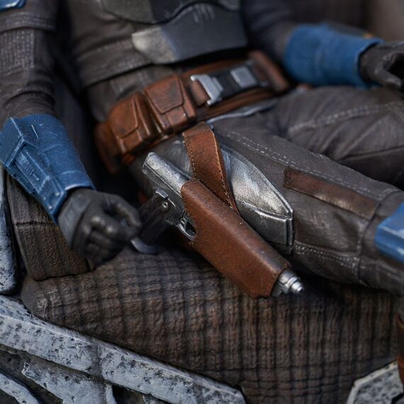 Figurka Star Wars: The Mandalorian Premier Collection 1/7 - Bo-Katan Kryze on Throne- Zdjęcie 13