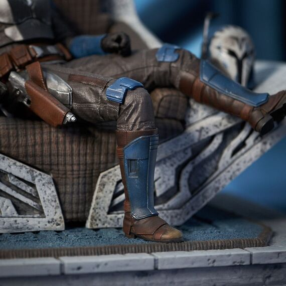 Figurka Star Wars: The Mandalorian Premier Collection 1/7 - Bo-Katan Kryze on Throne- Zdjęcie 15