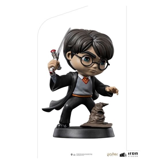 Figurka Harry Potter Mini Co. - Harry Potter with The Sword of Gryffindor
