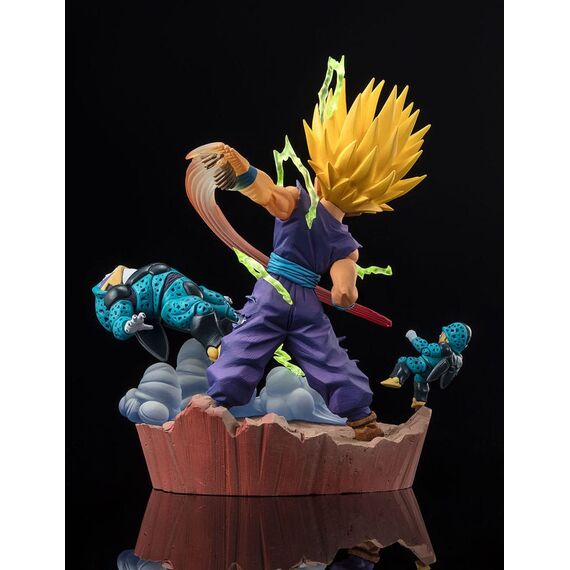 Figurka Dragon Ball Z FiguartsZERO (Extra Battle) - Super Saiyan 2 Gohan (Anger Exploding Into Power!!)- Zdjęcie 8