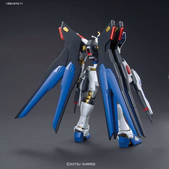 Model figurki GUNDAM HGCE 1/144 ZGMF-X20A Strike Freedom Gundam- Zdjęcie 5