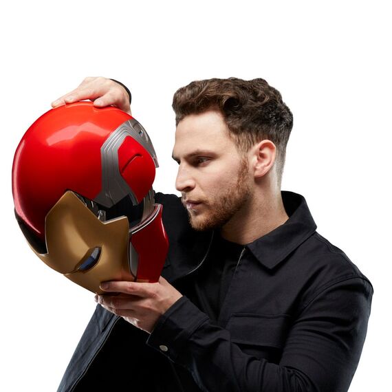 Hełm elektroniczny Marvel: Avengers: Endgame Marvel Legends - Iron Man Mark 85- Zdjęcie 9