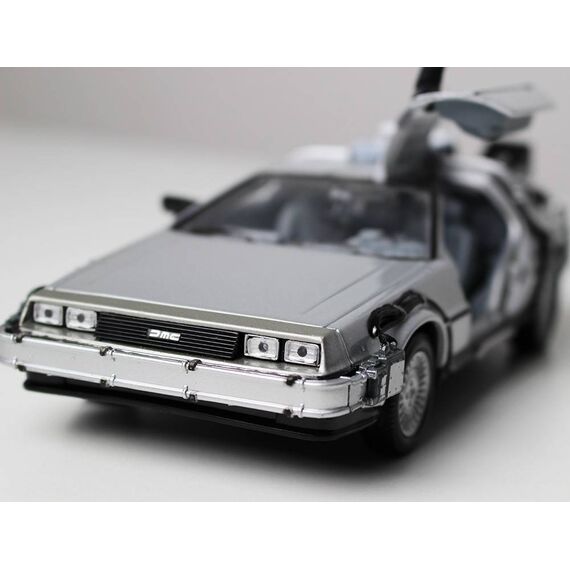 Model Back to the Future II 1/24 81 DeLorean LK Coupe- Zdjęcie 7