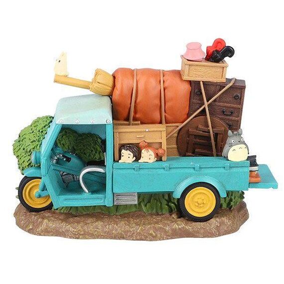 Diorama My Neighbor Totoro - Three-wheeler (z kalendarzem)