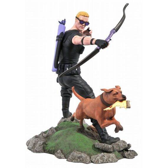 Figurka Marvel Gallery - Hawkeye & Dog 23cm- Zdjęcie 3