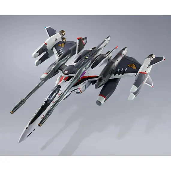 Figurka Macross Frontier: The False Songstress Chogokin - VF-25F Tornado Messiah Valkyrie Alto Saotome Use Revival Ver. DX- Zdjęcie 2