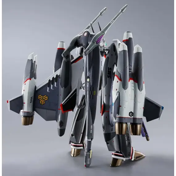 Figurka Macross Frontier: The False Songstress Chogokin - VF-25F Tornado Messiah Valkyrie Alto Saotome Use Revival Ver. DX- Zdjęcie 5