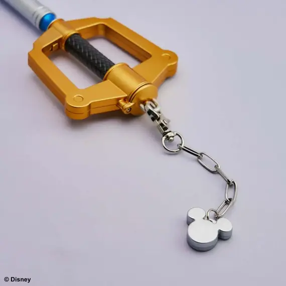 Replika Kingdom Hearts - Keyblade z podświetleniem- Zdjęcie 4