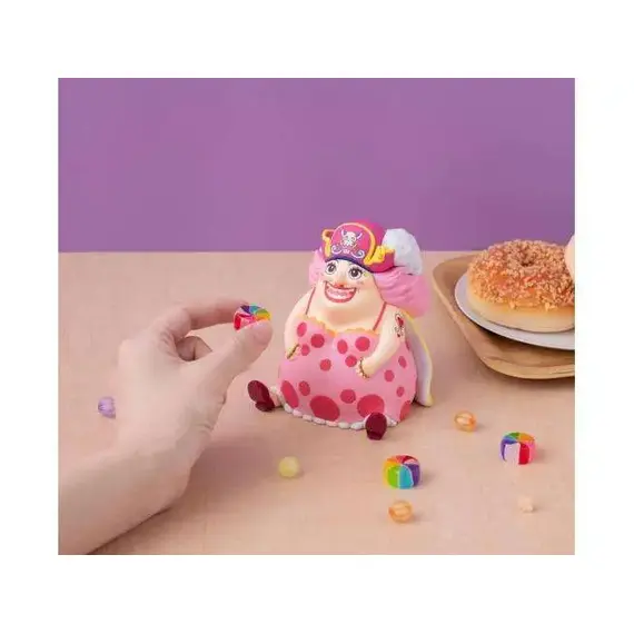 Figurka One Piece Look Up - Big Mom- Zdjęcie 4