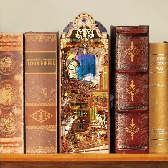 Model do składania Book Nook - Magical library- Zdjęcie 3