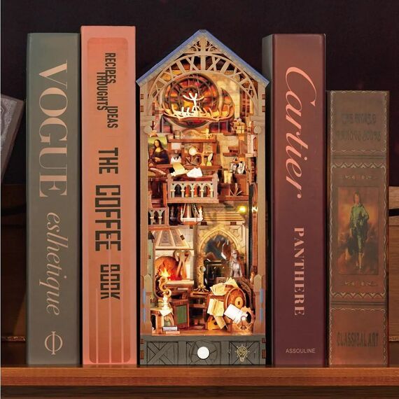 Model do składania Book Nook - Leonardo Da Vinci- Zdjęcie 3