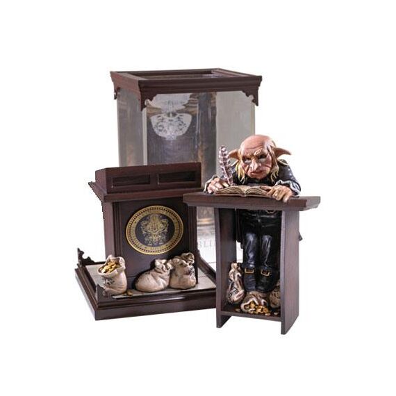 Figurka Harry Potter Magical Creatures - Gringotts Goblin