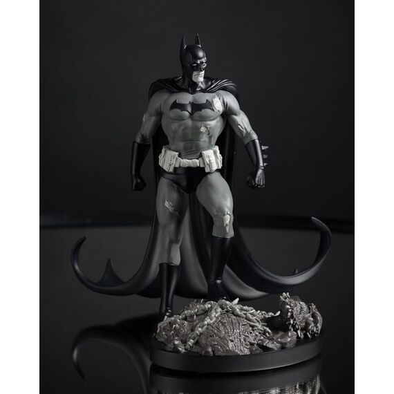 Figurka DC Direct 1/10 - Dark Crisis Black and White Batman (by Bjorn Barends)- Zdjęcie 8