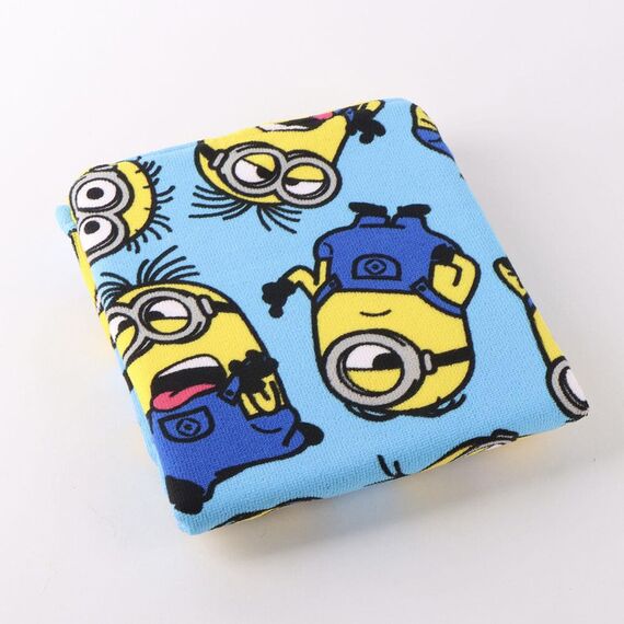 Ręcznik plażowy poncho Minionki (55x77cm)- Zdjęcie 3