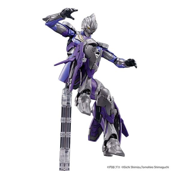Figurka do złożenia Ultraman - Ultraman Suit Tiga Sky Type Action- Zdjęcie 5