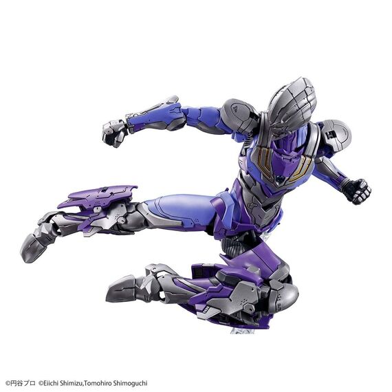 Figurka do złożenia Ultraman - Ultraman Suit Tiga Sky Type Action- Zdjęcie 6