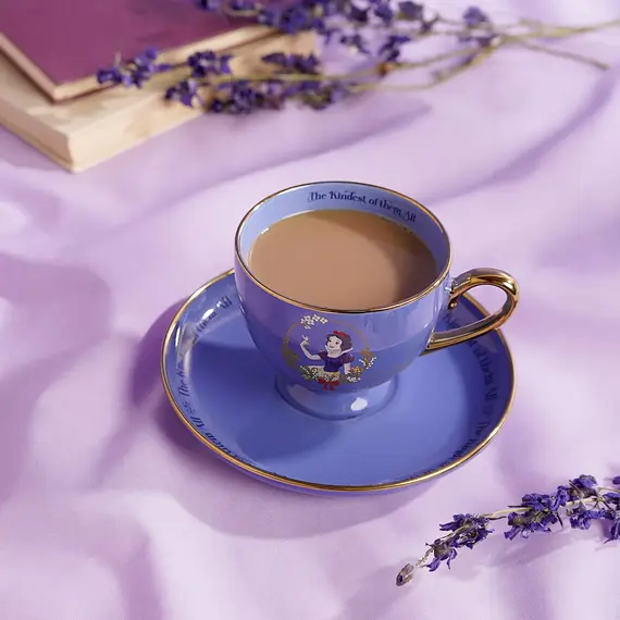 Filiżanka do herbaty ze spodkiem Disney Księżniczki - Królewna Śnieżka (200 ml)- Zdjęcie 3