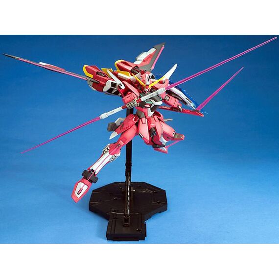 Model figurki GUNDAM MG 1/100 - ZGMF-19A INFINITE JUSTICE GUNDAM- Zdjęcie 4