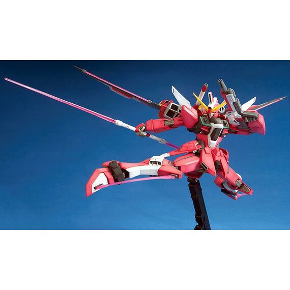 Model figurki GUNDAM MG 1/100 - ZGMF-19A INFINITE JUSTICE GUNDAM- Zdjęcie 5